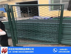 羽毛球場圍網(wǎng)定做與兒童組合滑梯 宏鴻絲網(wǎng)打造安全、專業(yè)的運(yùn)動游樂空間